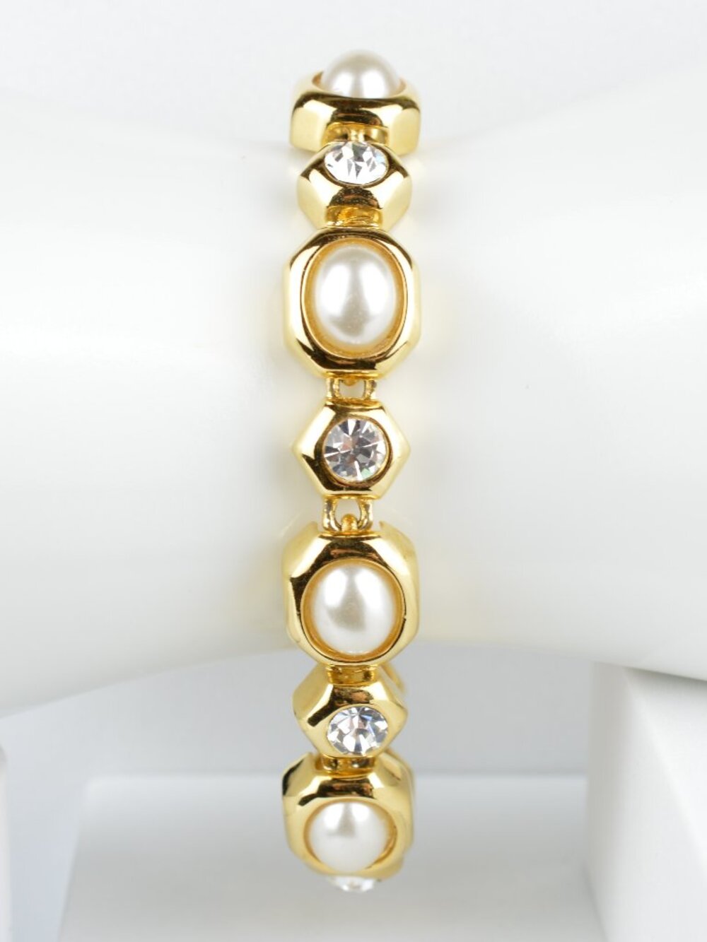 Vintage Joan Rivers Classics 7" Bracelet Gold Tone Faux Pearl Rhinestone Signed